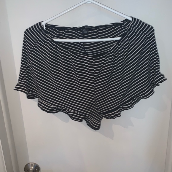 Pyjama - Picture 2 of 3